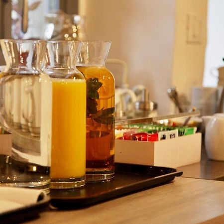 Boutique Hotel Dvor Dobrovo Zewnętrze zdjęcie